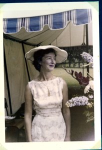 1959_LadyUnderAwning.jpg